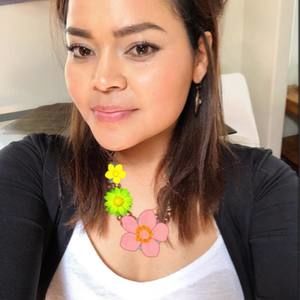 Meet your Posher, Lizbeth